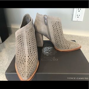 Vince Camuto Booties Size 6